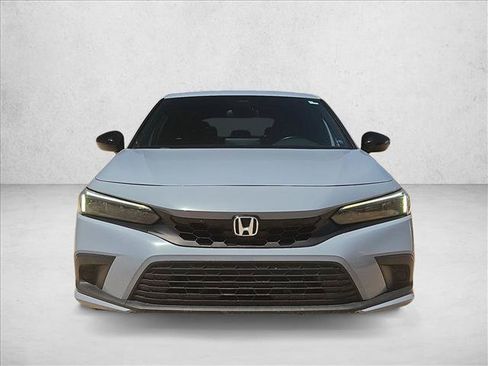 Used 2022 Honda Civic Sport image 3