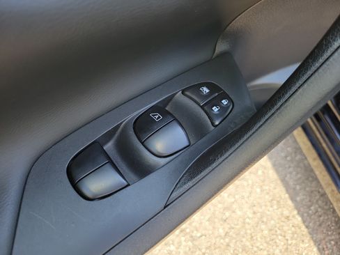 Used 2017 Nissan Altima 2.5 SV FWD image 18
