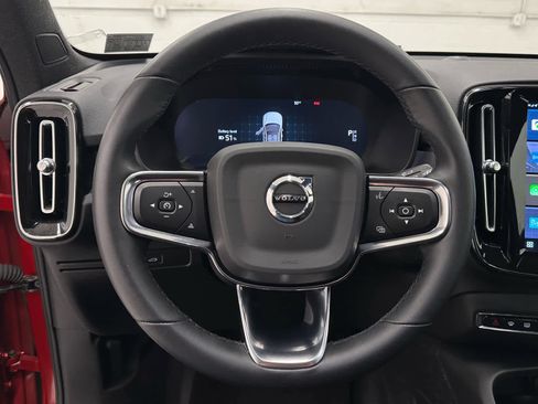 Used 2023 Volvo C40 P8 Recharge Plus image 24