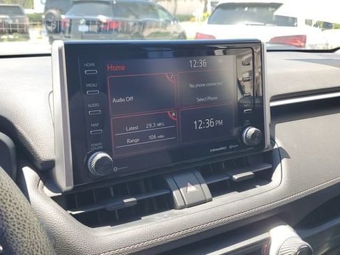 Used 2019 Toyota RAV4 XLE w/ Convenience Package AWD/4WD image 17