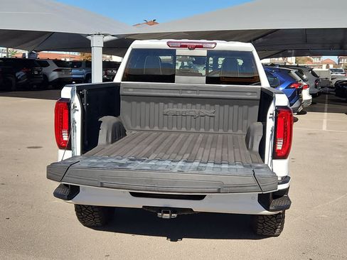 Used 2022 GMC Sierra 1500 AT4X image 23