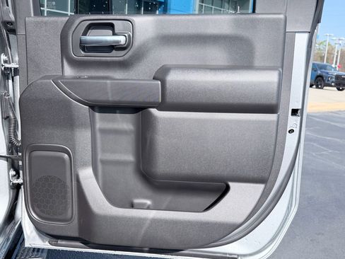 New 2026 Chevrolet Silverado 2500 Custom w/ Custom Value Package image 31