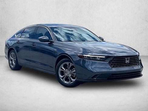 Used 2024 Honda Accord EX image 12