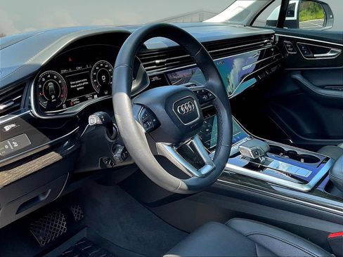 Used 2023 Audi Q7 3.0T Prestige w/ Prestige Package AWD/4WD image 18