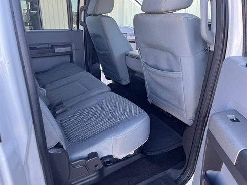Used 2011 Ford F250 XLT w/ XLT Premium Pkg image 10