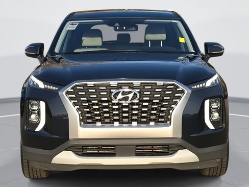 Used 2022 Hyundai Palisade SE w/ Cargo Package image 2