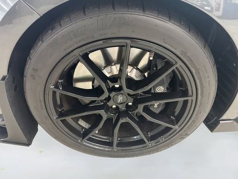 Used 2020 Ford Mustang Shelby GT350 w/ Technology Package image 17