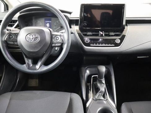 Used 2024 Toyota Corolla LE FWD image 13