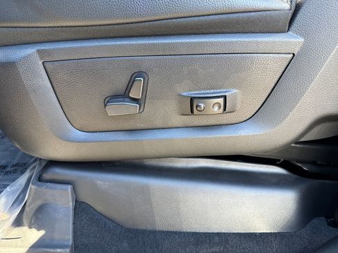 Used 2024 RAM 3500 Laramie w/ Night Edition image 24