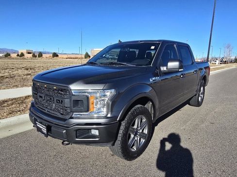 Used 2019 Ford F150 Lariat image 1