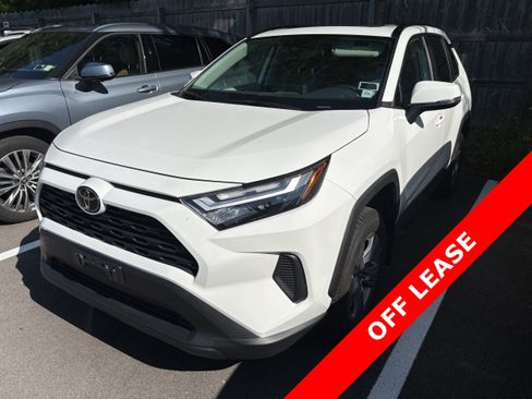 Used 2023 Toyota RAV4 XLE w/ Convenience Package AWD/4WD image 1