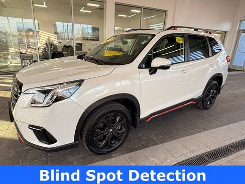 Used 2023 Subaru Forester Sport image 4