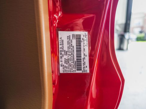 Used 1994 Ford Mustang GT image 88