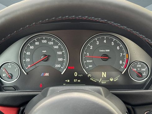 Used 2020 BMW M4 Convertible w/ Competition Package image 16