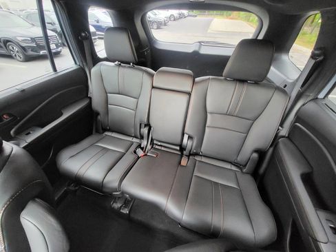 Certified 2022 Honda Passport TrailSport image 14