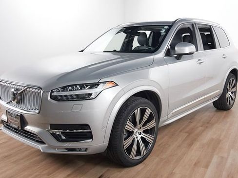 Certified 2023 Volvo XC90 B6 Ultimate w/ Lounge Package AWD/4WD image 8