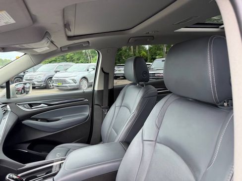 Certified 2018 Buick Enclave Premium AWD/4WD image 16