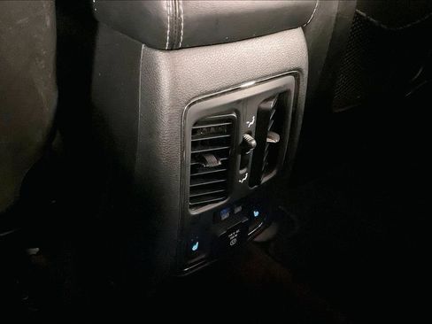 Used 2014 Dodge Durango Citadel w/ Technology Group AWD/4WD image 31