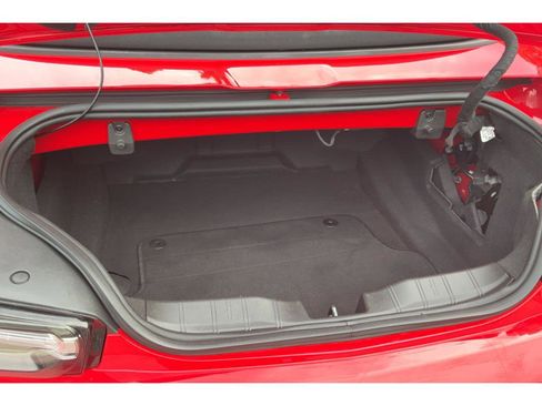 Used 2020 Chevrolet Camaro ZL1 RWD image 19