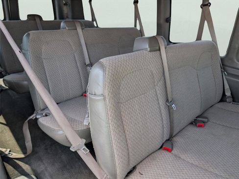 Used 2017 Chevrolet Express 3500 LT w/ LT Preferred Equipment Group image 31