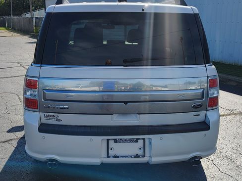 Used 2016 Ford Flex Limited AWD/4WD image 6