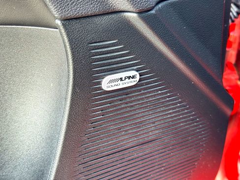 Used 2018 Dodge Challenger R/T Plus image 17