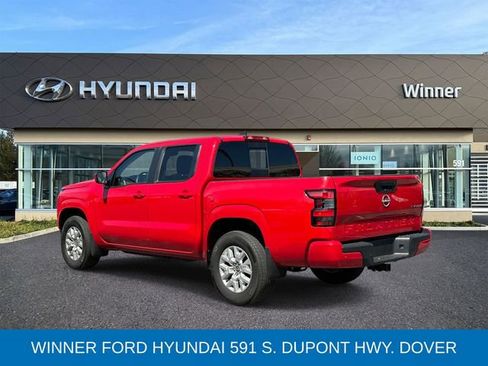 Used 2023 Nissan Frontier SV w/ SV Convenience Package image 3