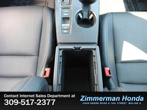 Certified 2024 Honda Civic EX-L image 18
