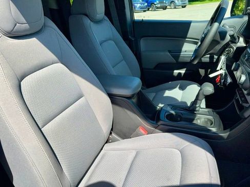 Used 2020 GMC Canyon W/T w/ Convenience Package RWD image 8