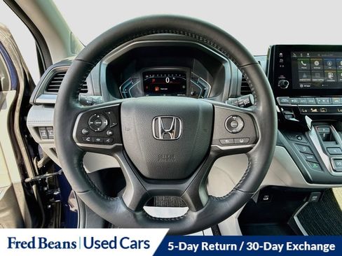 Used 2023 Honda Odyssey EX-L image 14