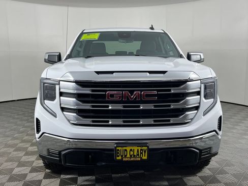 Used 2024 GMC Sierra 1500 SLE w/ X31 Off-Road Package image 2