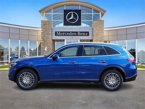 Certified 2025 Mercedes-Benz GLC 300 4MATIC image 2