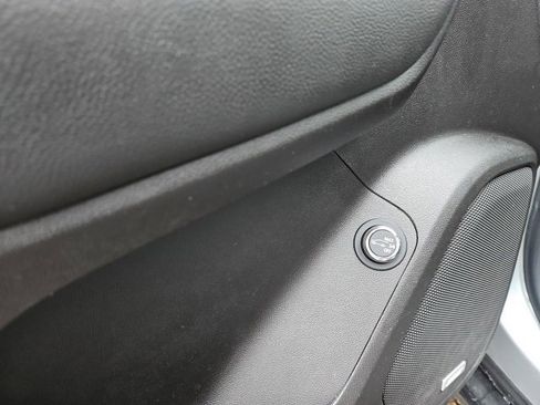 Certified 2023 GMC Acadia AT4 image 30