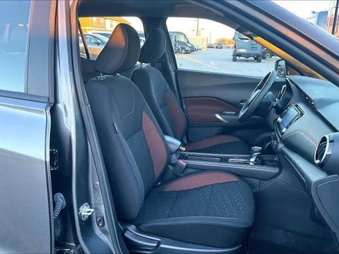 Certified 2021 Nissan Kicks SR image 9