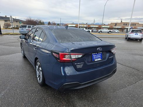 Used 2025 Subaru Legacy Limited image 3