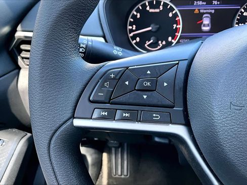 Certified 2022 Nissan Altima 2.5 SV FWD image 23