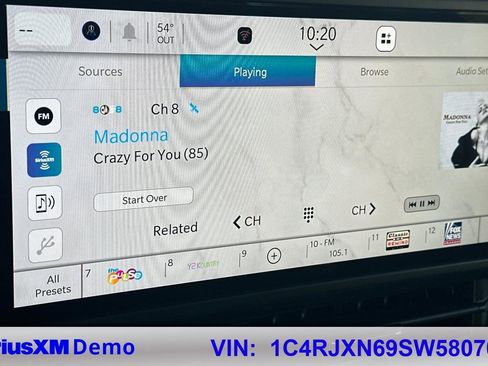 Used 2025 Jeep Wrangler Willys image 35