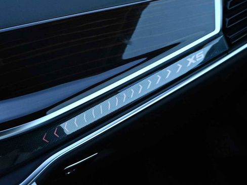 New 2026 BMW X5 xDrive50e w/ Premium Package image 15