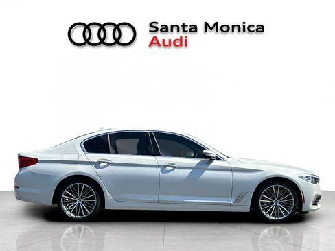 Used 2018 BMW 540i RWD image 8