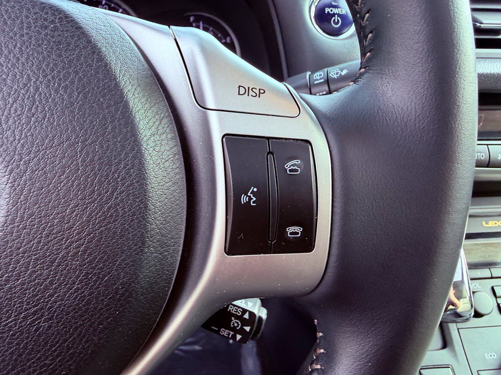 Used 2011 Lexus CT 200h Premium w/ Premium Audio Pkg FWD image 23