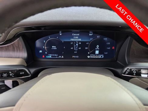 Used 2024 Lincoln Aviator Reserve w/ Equipment Group 201A AWD/4WD image 22