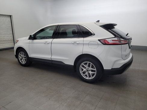 Used 2024 Ford Edge SEL image 3