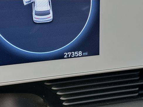 Used 2024 Hyundai Ioniq 5 SE RWD image 19