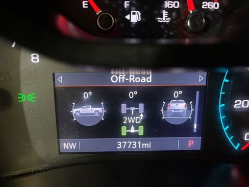 Used 2021 Chevrolet Colorado ZR2 w/ ZR2 Dusk Special Edition image 19