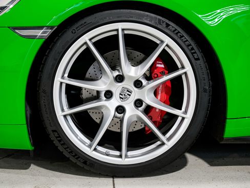 Used 2014 Porsche 911 Carrera 4S image 49