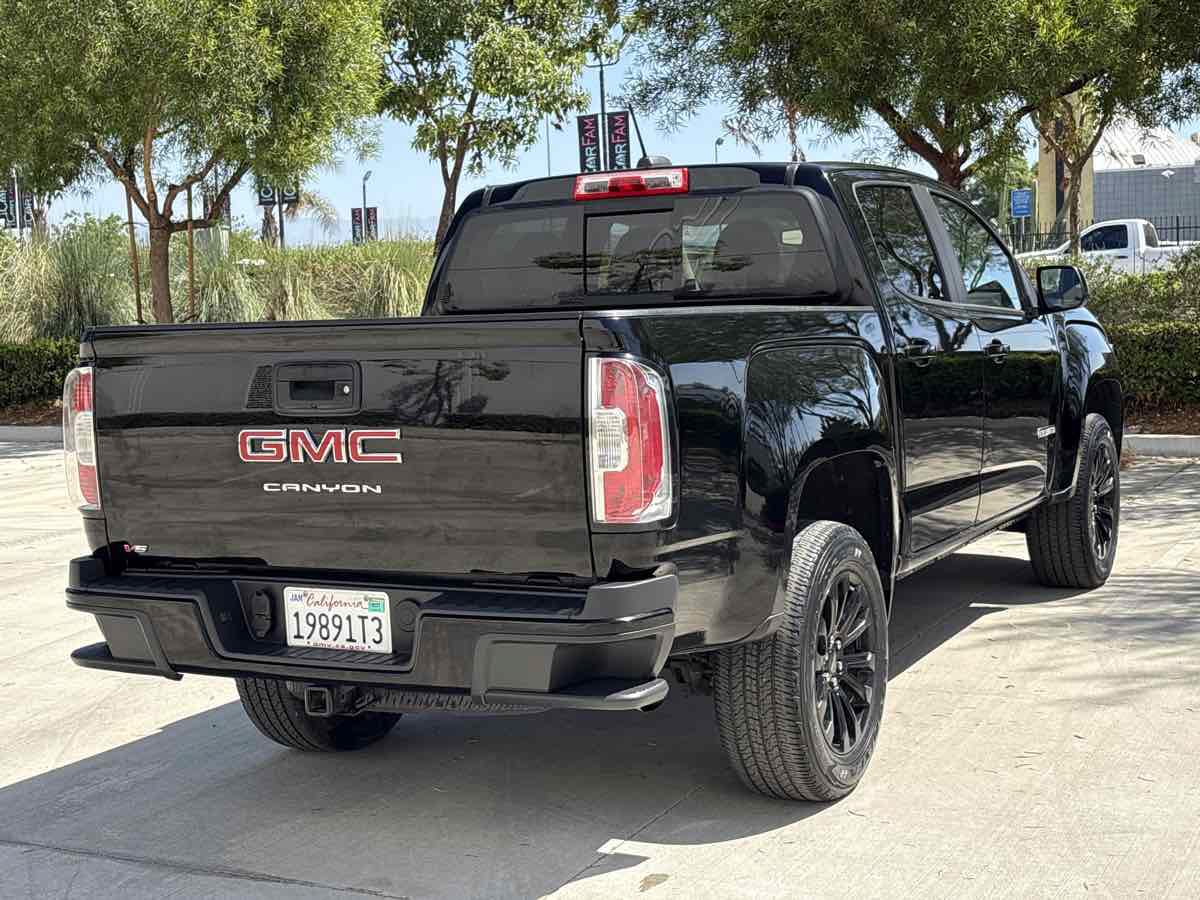 Used 2022 GMC Canyon Elevation w/ Trailering Package RWD image 3