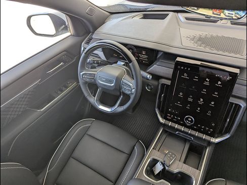 New 2026 GMC Acadia Denali w/ Super Cruise Package AWD/4WD image 18