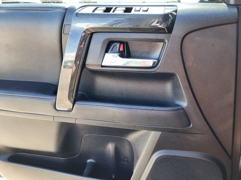 Used 2020 Toyota 4Runner TRD Pro AWD/4WD image 11