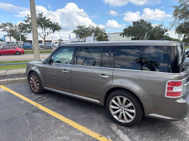 Used 2013 Ford Flex Limited FWD image 4