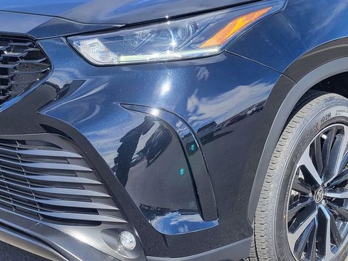 Used 2022 Toyota Highlander XSE image 5